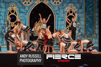 Fierce-Xmas-2022-228 Fierce-Xmas-2022-228