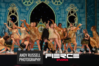 Fierce-Xmas-2022-452 Fierce-Xmas-2022-452